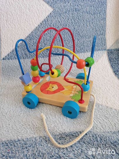 Детские развивающие игрушки