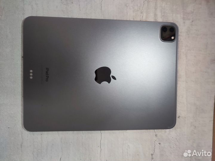 iPad Pro 11 M2 128gb WiFi Gray с клавиатурой