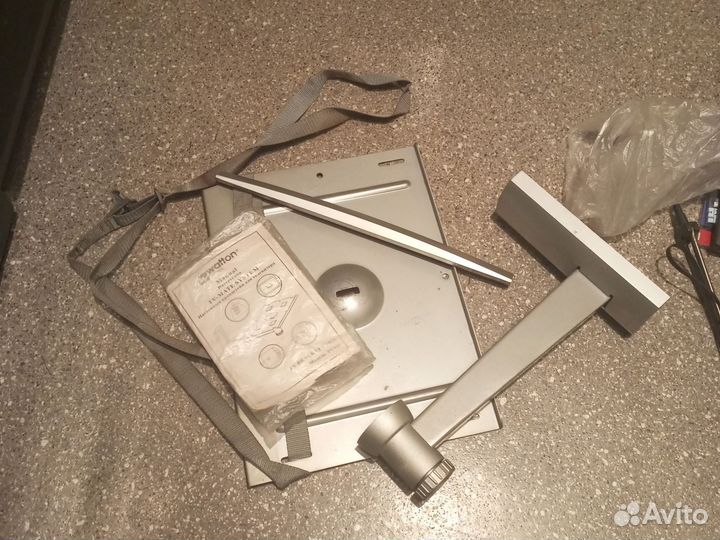 Кронштейн для телевизора поворотный