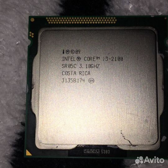 Материнская плата с процессором и памятью