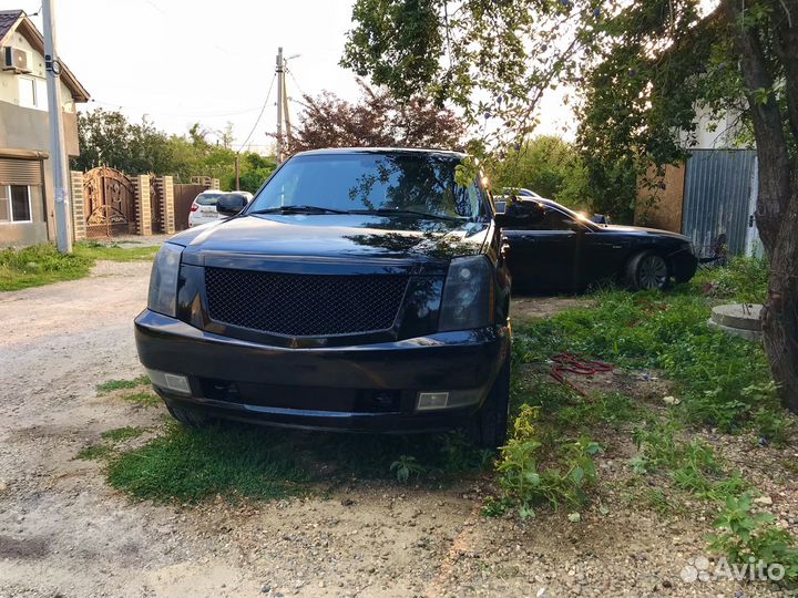 Cadillac Escalade 6.2 AT, 2007, 286 858 км