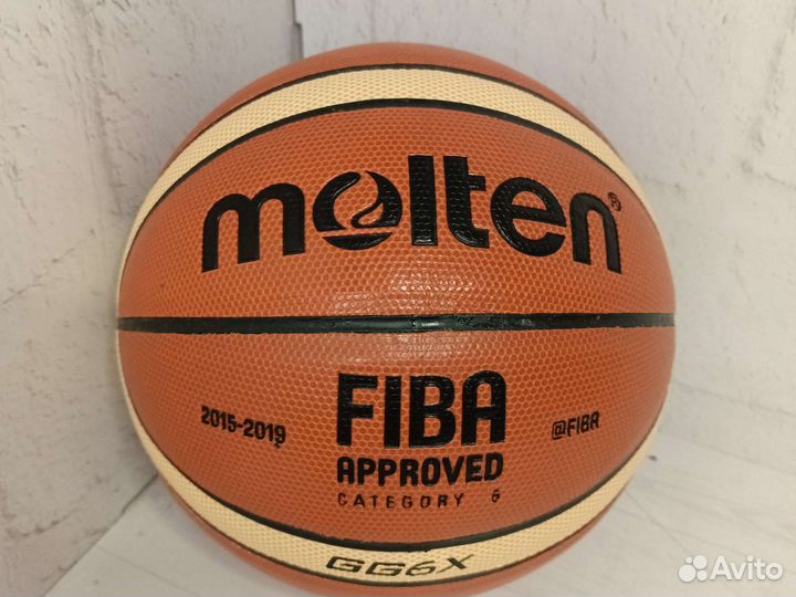 Баскетбольный мяч