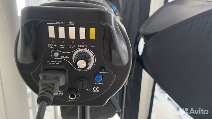 Комплект студийного света