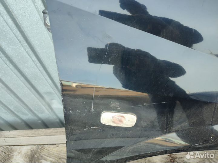 Крыло переднее правое Nissan Primera P12