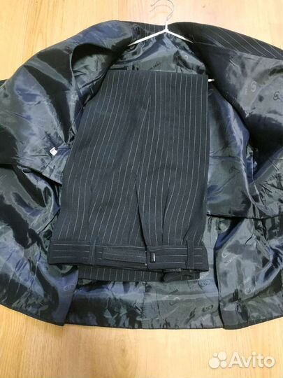 Костюм тройка на мальчика р.122