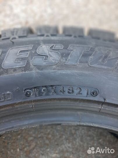 Bridgestone Blizzak Revo GZ 215/55 R16 93S