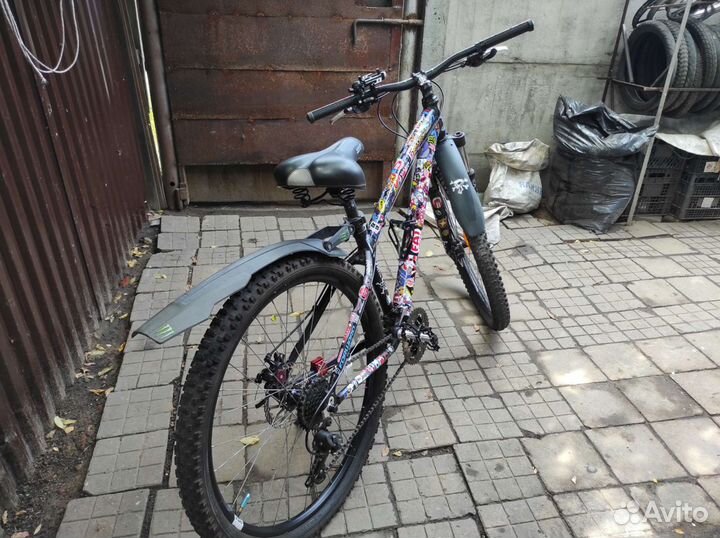 Стикербомб MTB