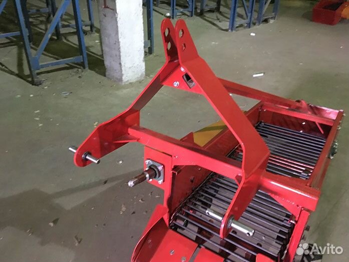 Копатель корнеплодов Кормилец 4-КТ, 2024