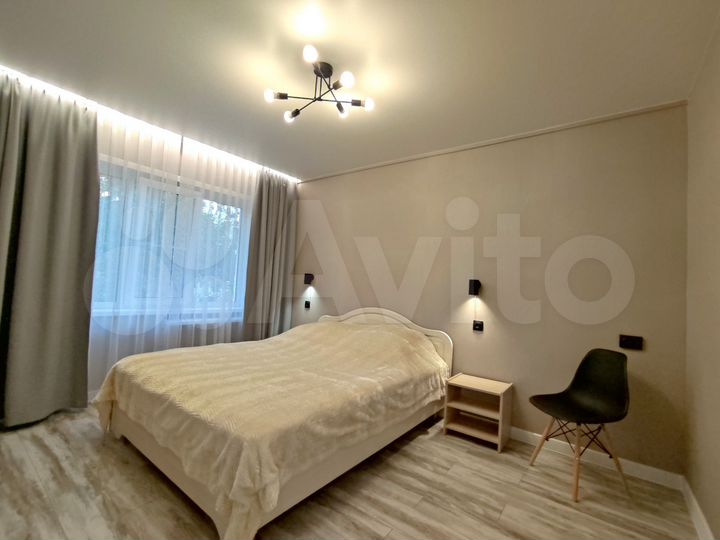 2-к. квартира, 43 м², 1/5 эт.