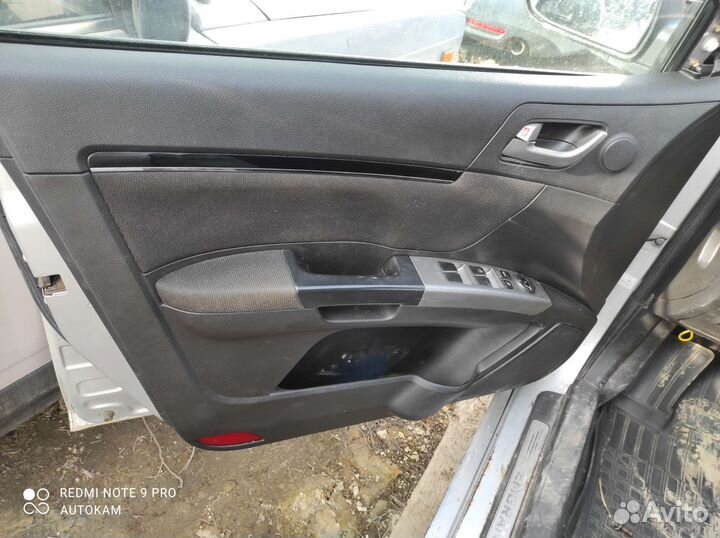 Обшивка двери Geely Emgrand ec7