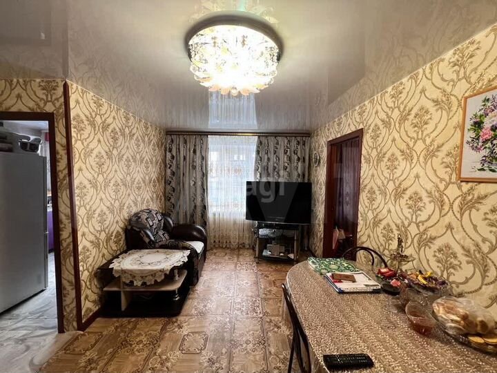 3-к. квартира, 55 м², 2/5 эт.