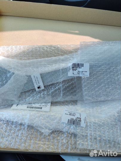 565071601-Дефлекторы заднего спойлера