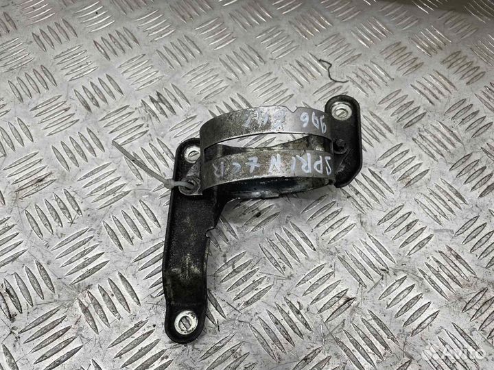 Кронштейн топливного фильтра Sprinter 906