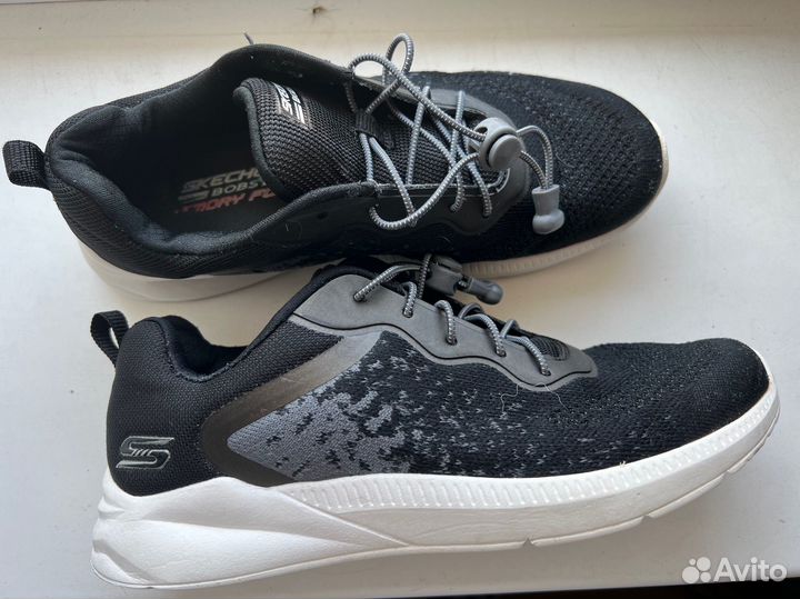 Кроссовки sketchers