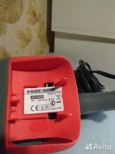 Автомобильный пылесос