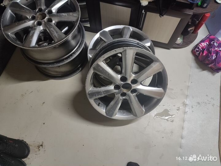 Литые диски r18 5x114 3 бу