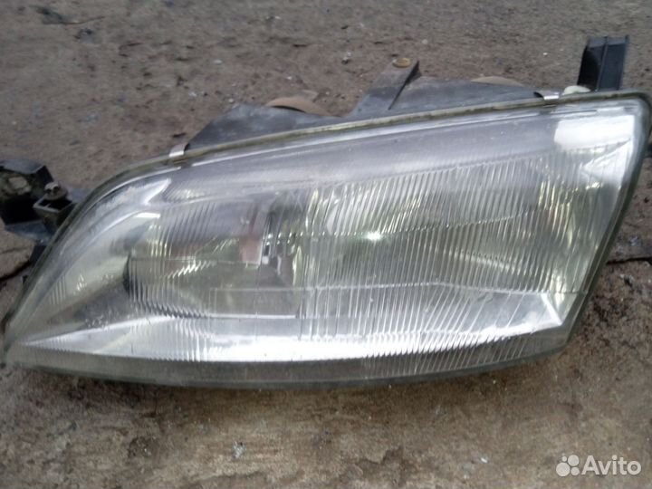 Opel vectra b левая фара