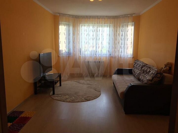 2-к. квартира, 80 м², 10/16 эт.