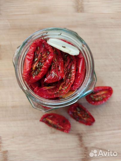 Вяленые томаты (помидоры)