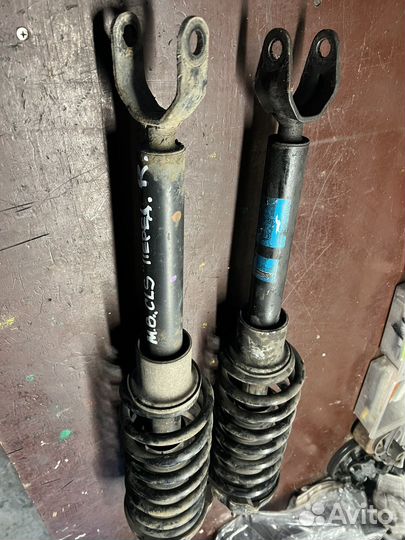 MB C219 CLS 320 Передние стойки в сборе