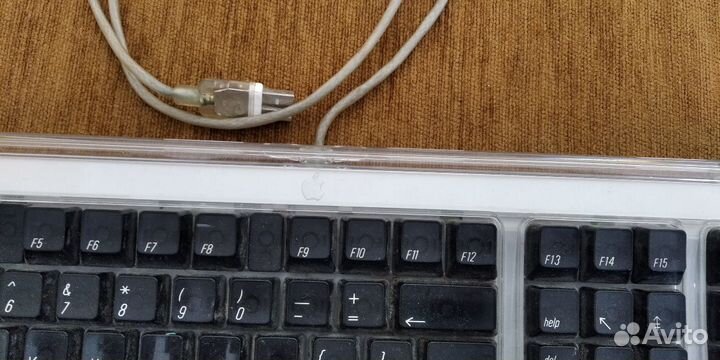 Мышь и клавиатура Apple