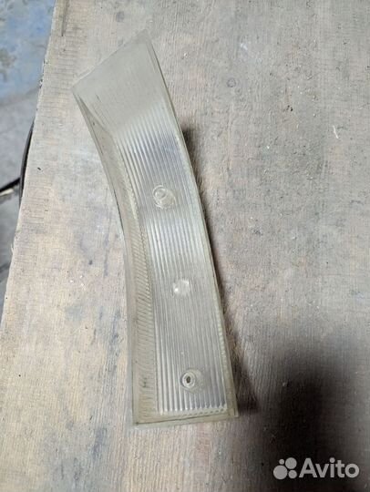 Газ 21 новое стекло поворота СССР