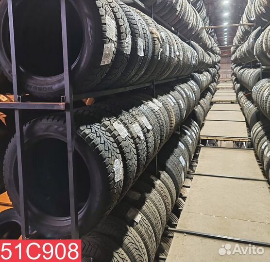 Bridgestone Blizzak Revo GZ 215/50 R17 91L