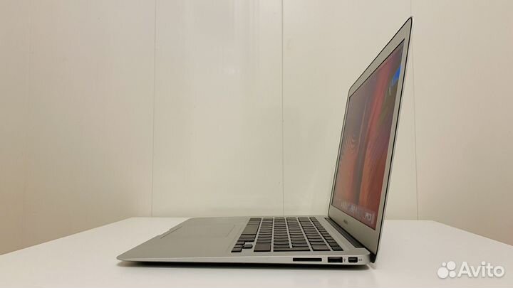 MacBook Air 13 ssd256