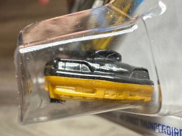 Hot wheels ford thunderbird