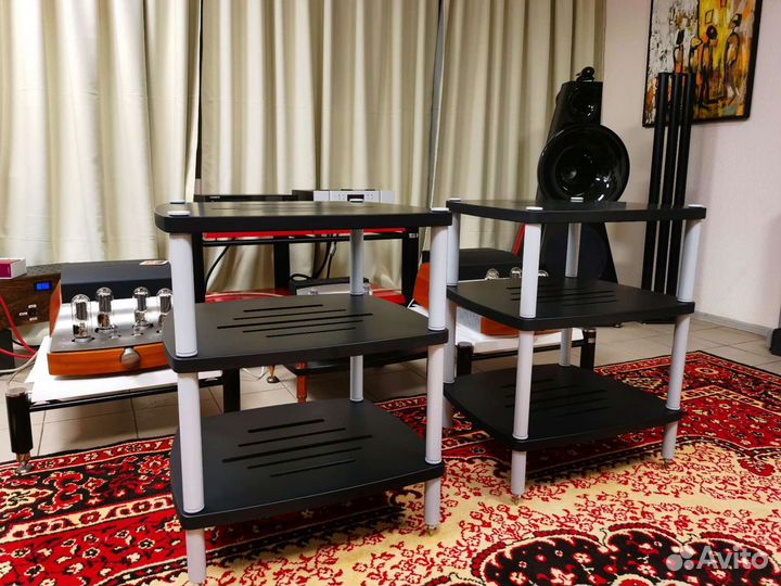 Аудио стойка Avid Isorak 4 leg