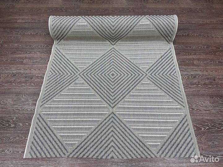 Ковровая дорожка, циновка на резине