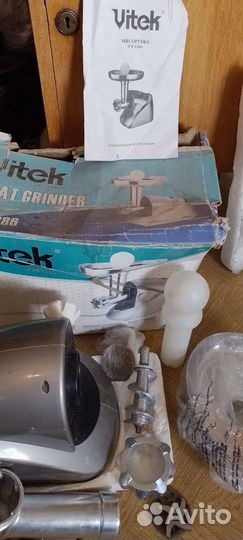 Электромясорубка в хорошем состоянии