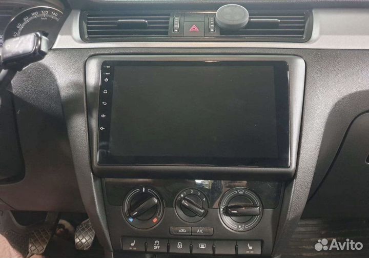 Магнитола Rapid 2012-2020