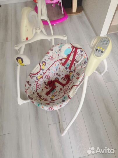 Детские электронные качели