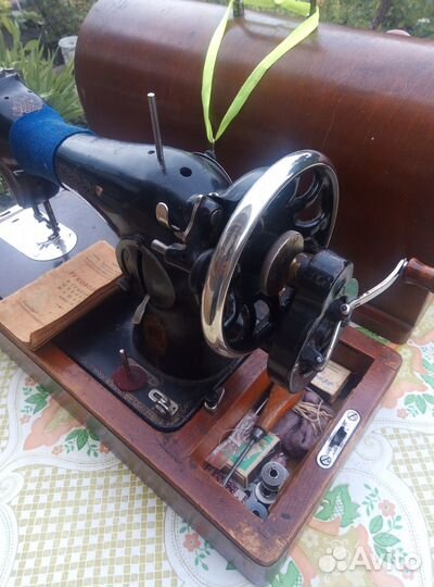 Швейная машинка бу