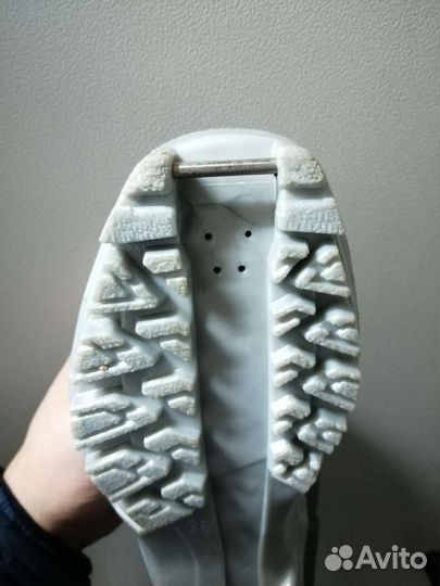 Лыжные ботинки