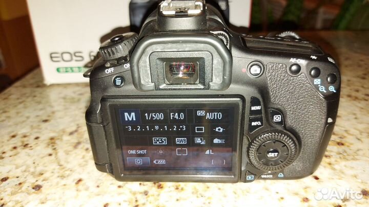 Фотоаппарат canon 60D Body+зу +Ремешок+Мануал