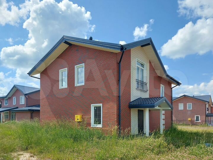 Дом 194 м² на участке 6,6 сот.