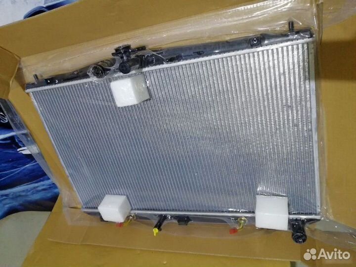 Радиатор двс Lexus Rx 3