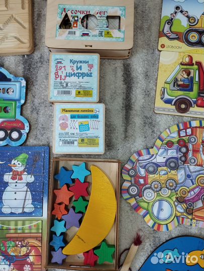 Развивающие игрушки Смайл декор и Леобум