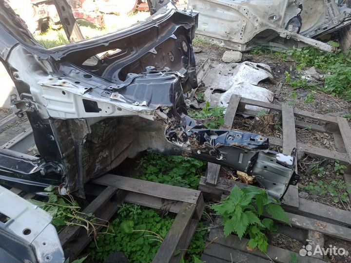 Лонжерон (четверть) передний правый Mazda Mazda 3