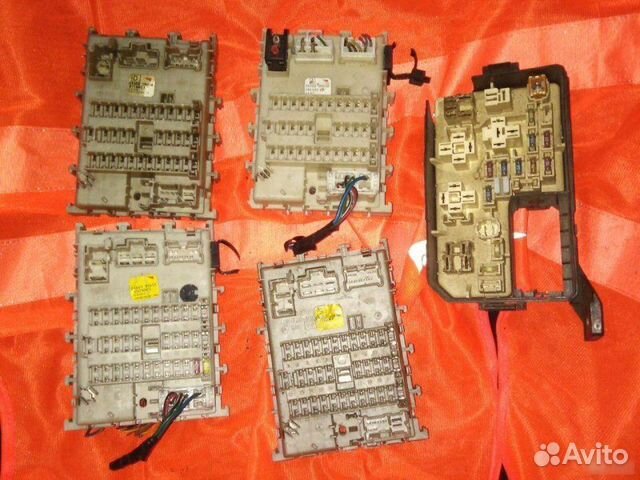 Блок предохранителей Nissan Almera N16