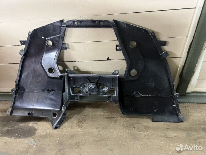 Облицовка передняя на Cforce 600