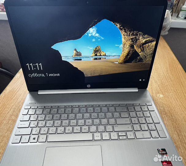 Ноутбук HP 15s-eq2028ur