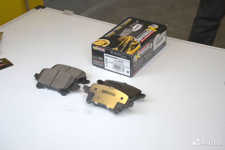 Задние колодки PowerStop на Jeep