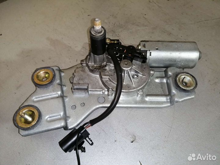 Стеклоочиститель задний универсал Форд Фокус 1