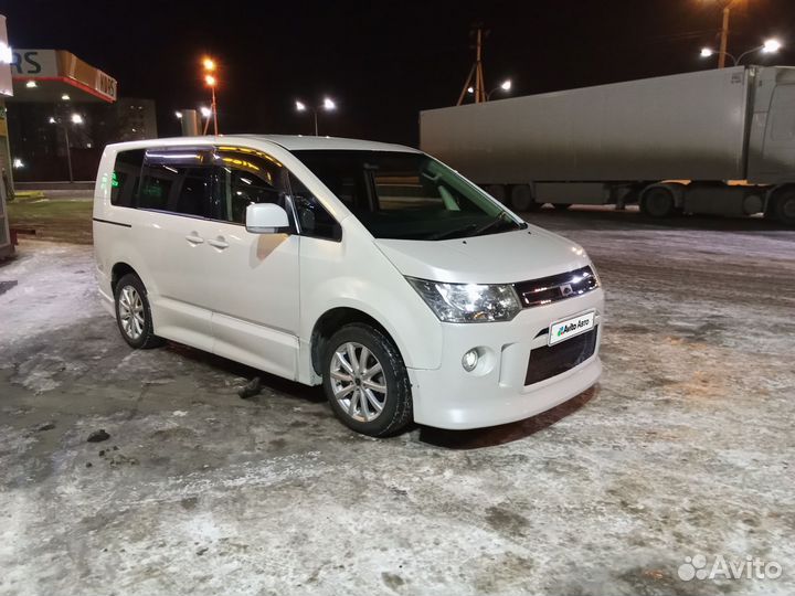 Mitsubishi Delica D5 2.4 CVT, 2012, 180 000 км