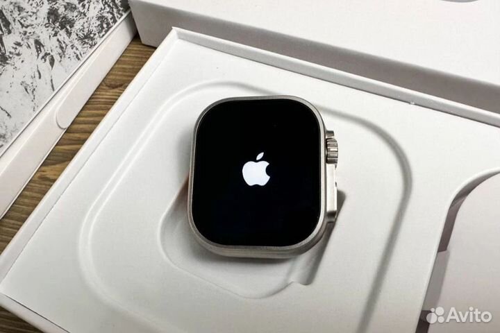 Apple Watch Ultra 2 Titanium Top 2024