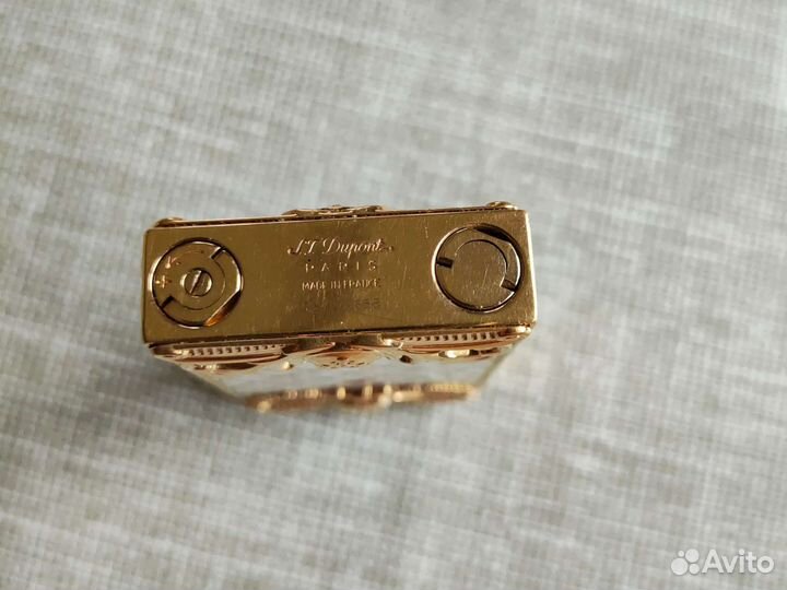 Зажигалка s t dupont Versailles