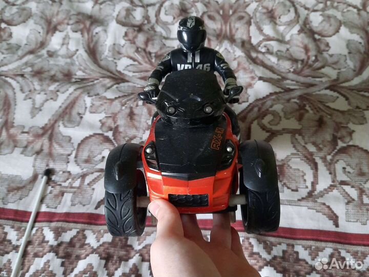 Радиоуправляемый трицыкл